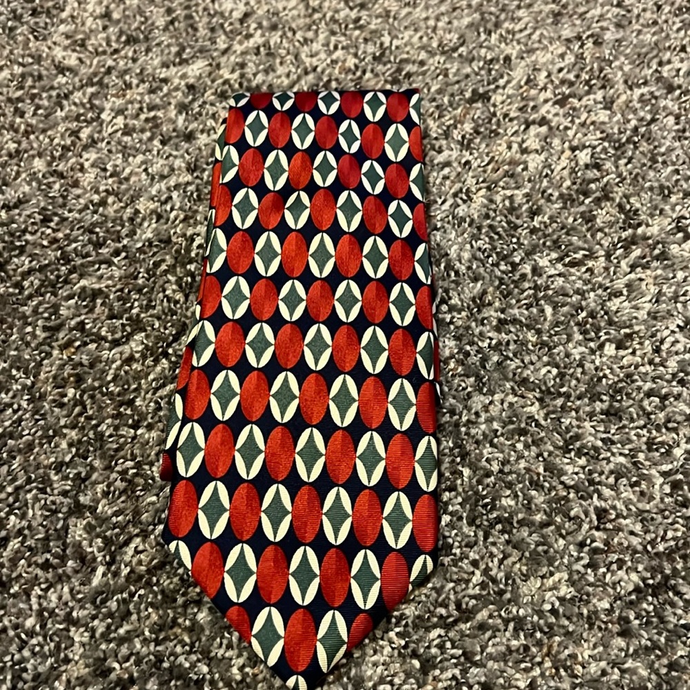 Land’s End 100% silk tie